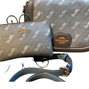 Nwt Coach set Horse & Carriage Print Denim bag purse, Corner Zip Wristlet Wallet